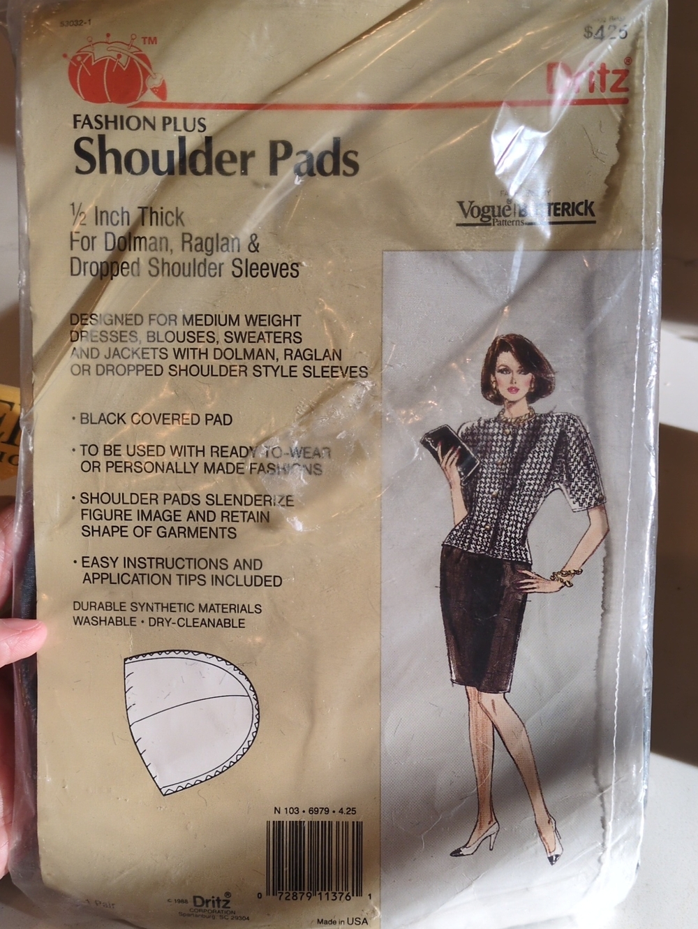 Vintage 1990s Dritz Fashion & Sew Perfect Shoulder Pads